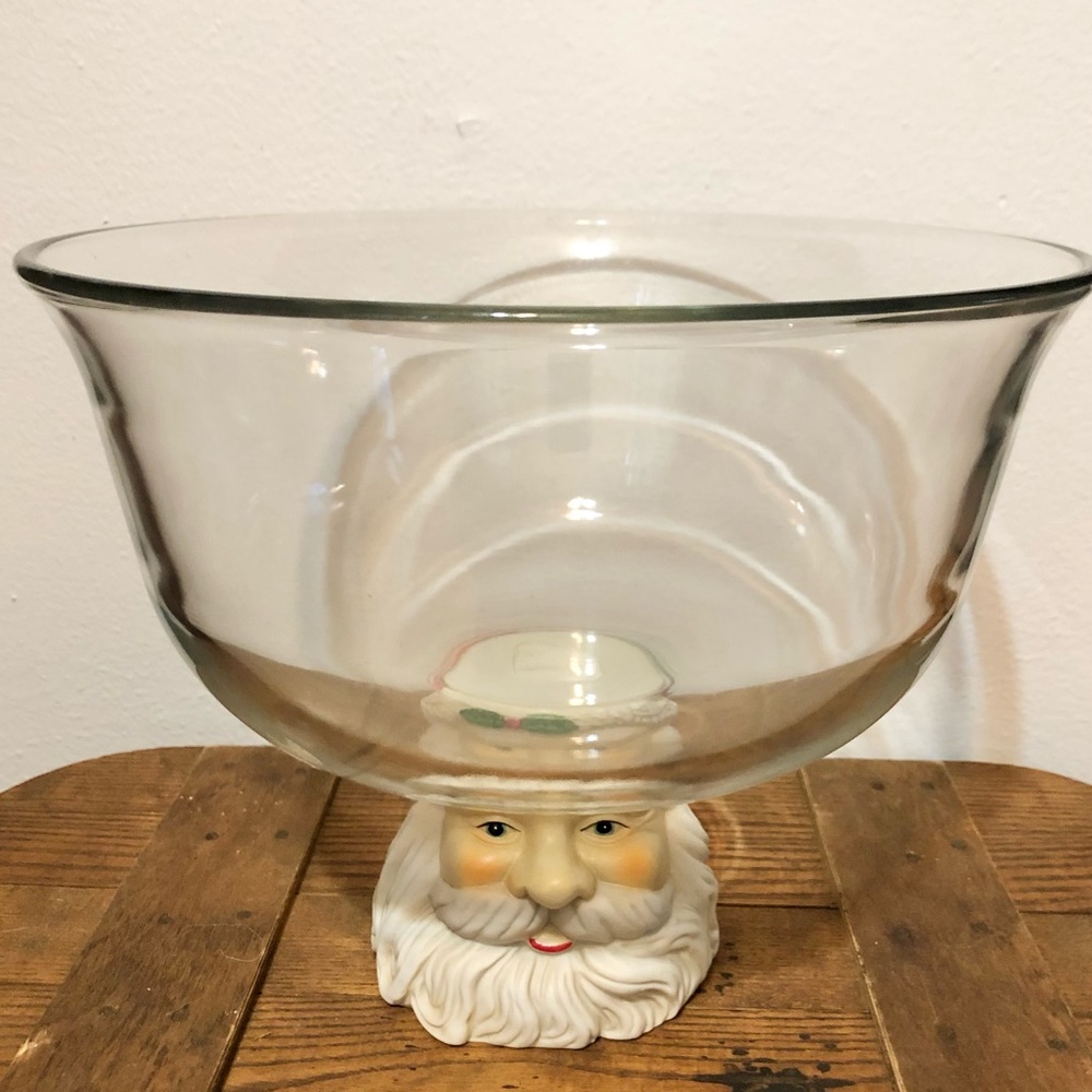 Anchor Hocking Santa Centerpiece Bowl